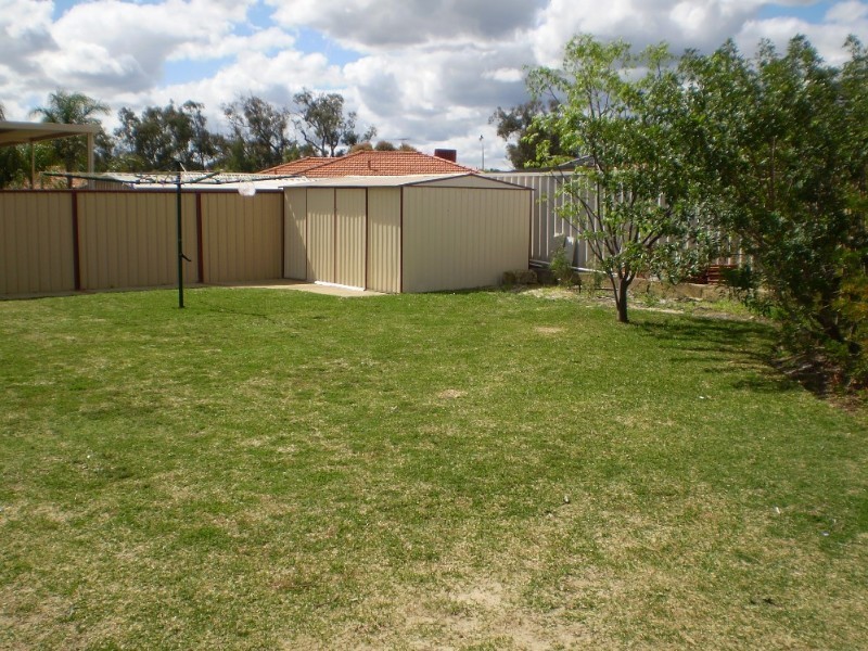 2 Hutt Court, Jane Brook WA 6056