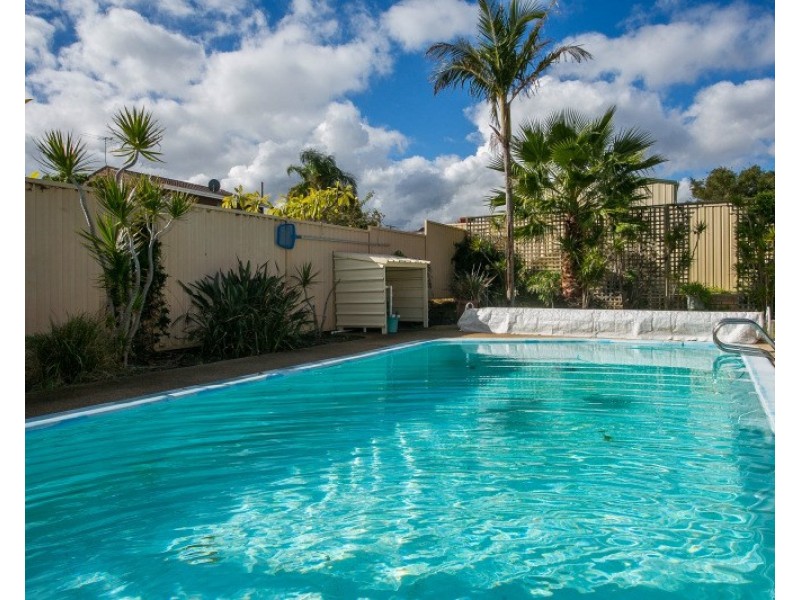 3 Sumreal Close, Swan View WA 6056