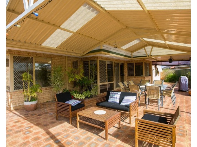 3 Sumreal Close, Swan View WA 6056