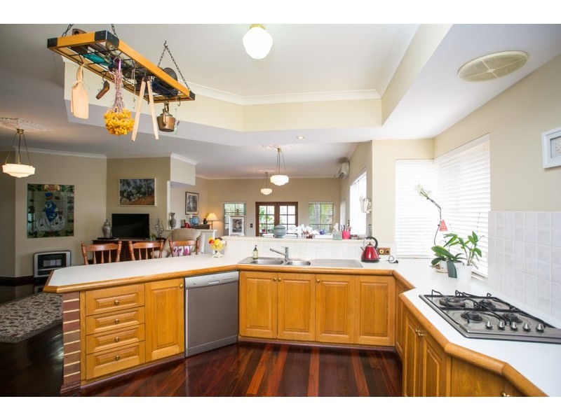 71 Torquata Boulevard, Helena Valley WA 6056