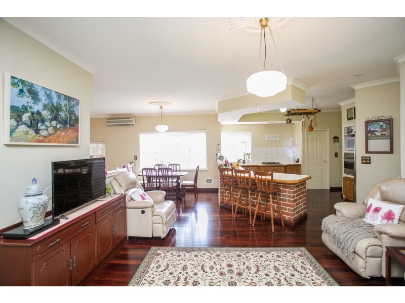 71 Torquata Boulevard, Helena Valley WA 6056