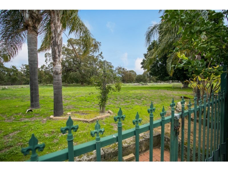 71 Torquata Boulevard, Helena Valley WA 6056