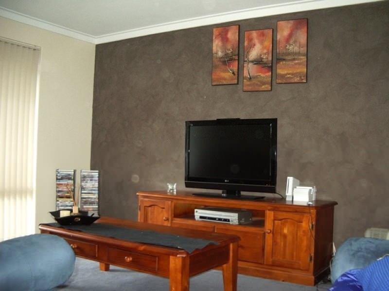 28 Bluegum Place, Midvale WA 6056