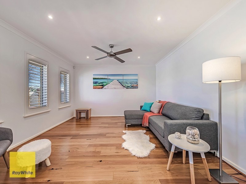 16 Parkfarm Drive, South Guildford WA 6055