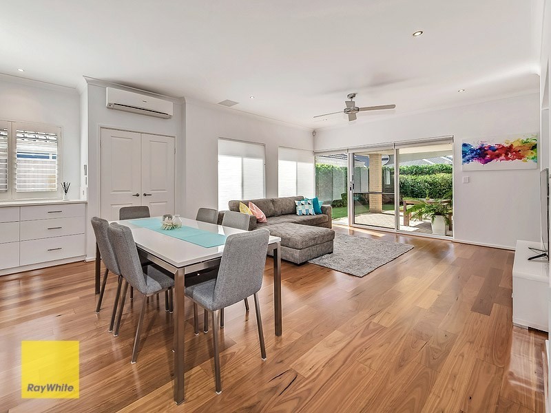 16 Parkfarm Drive, South Guildford WA 6055