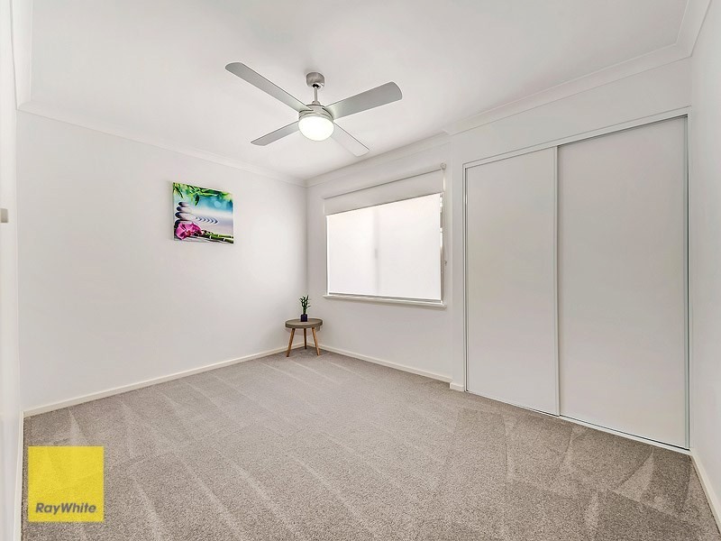 16 Parkfarm Drive, South Guildford WA 6055