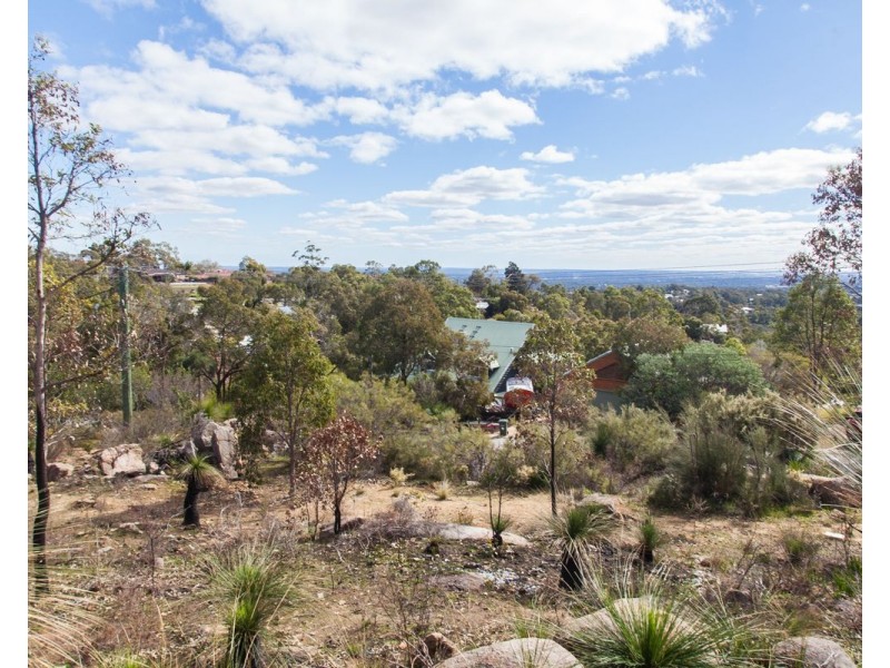 2 Hillway, Swan View WA 6056