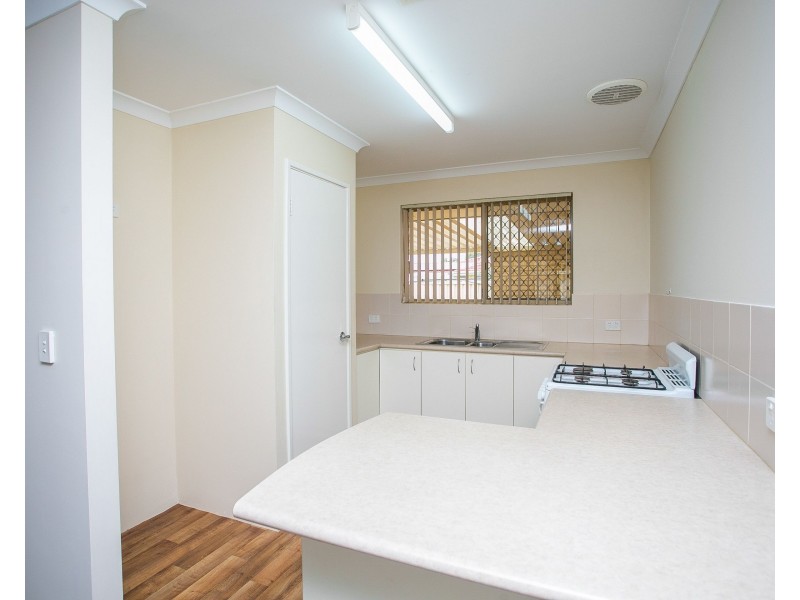 Unit 4, 8 Searle Street, Middle Swan WA 6056