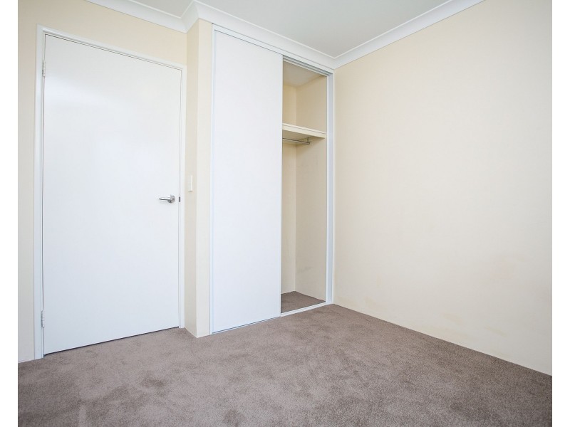 Unit 4, 8 Searle Street, Middle Swan WA 6056