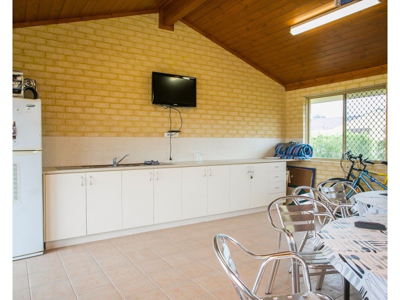 Unit 4, 8 Searle Street, Middle Swan WA 6056