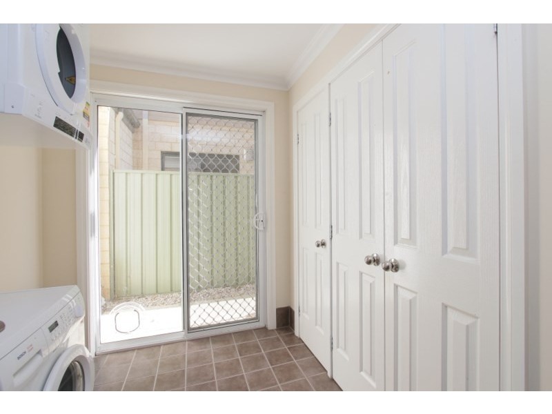 5/138A Queens Road, South Guildford WA 6055