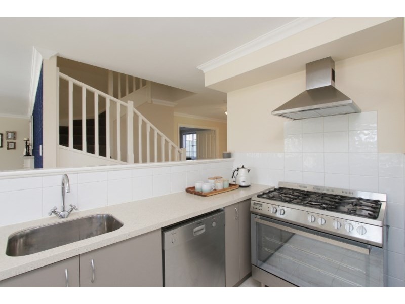 5/138A Queens Road, South Guildford WA 6055