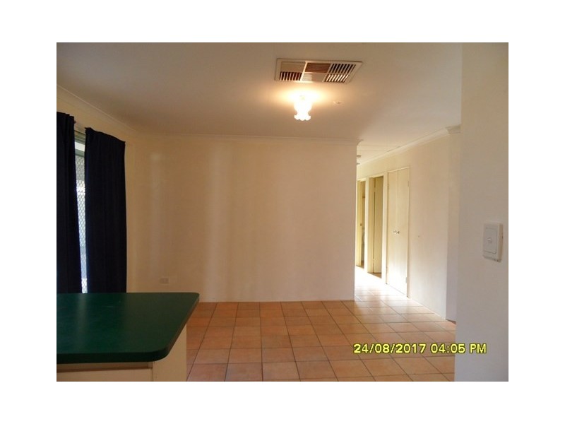 28 Oldenburg Pass, Stratton WA 6056