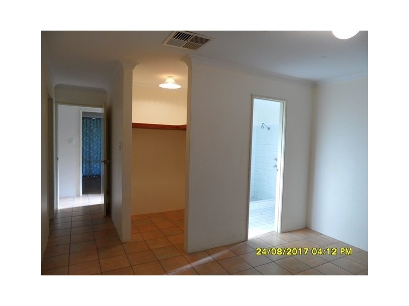 28 Oldenburg Pass, Stratton WA 6056