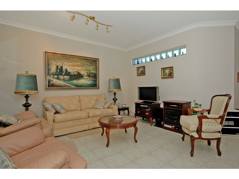 1 Woolowra Road, Greenmount WA 6056