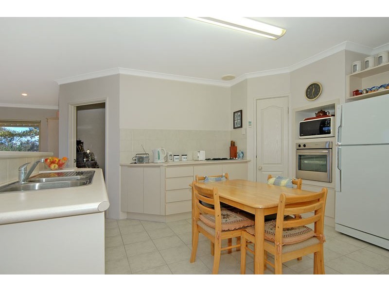 1 Woolowra Road, Greenmount WA 6056