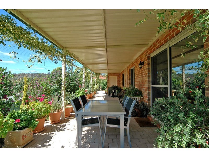 1 Woolowra Road, Greenmount WA 6056