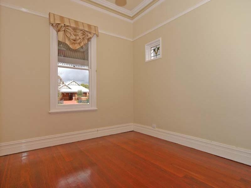 100 Terrace Road, Guildford WA 6055