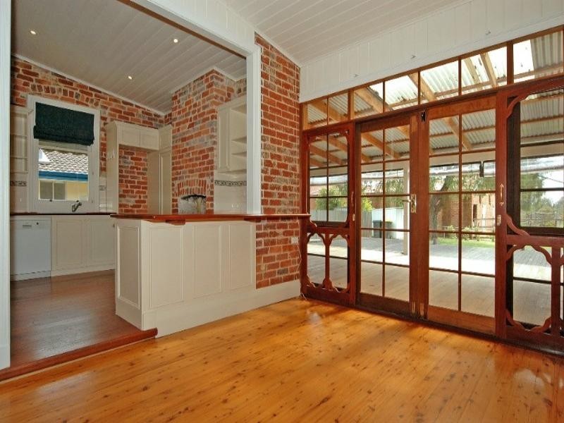 100 Terrace Road, Guildford WA 6055