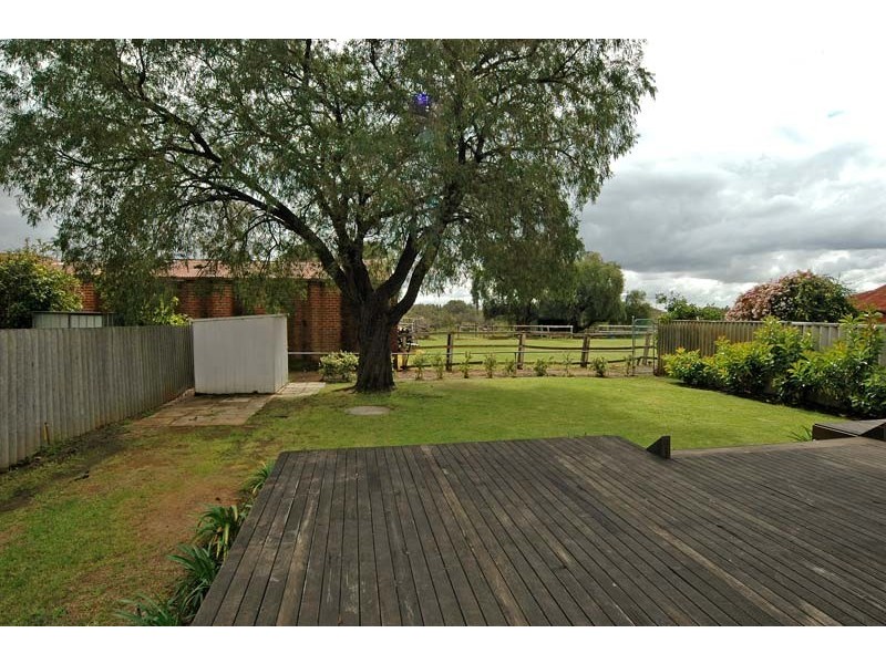 100 Terrace Road, Guildford WA 6055