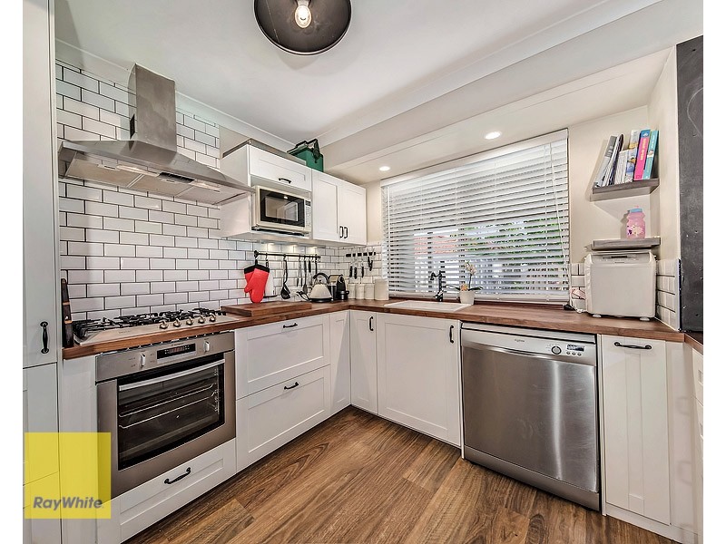 8 Waterhall Road, South Guildford WA 6055