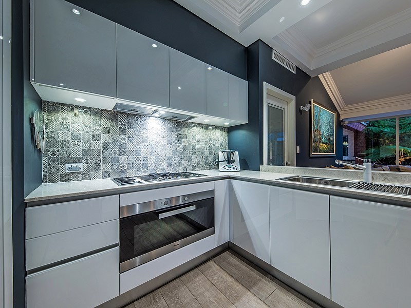 34 River Bank Boulevard, South Guildford WA 6055