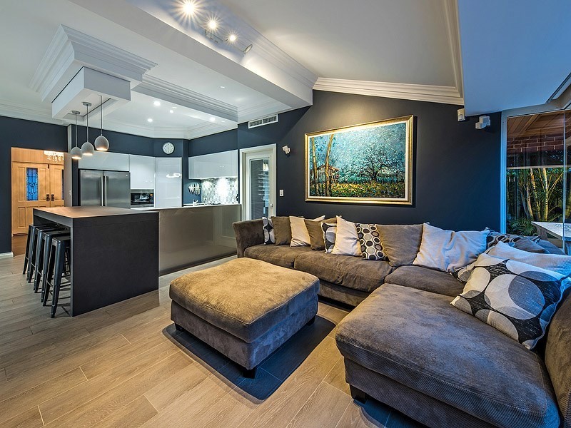 34 River Bank Boulevard, South Guildford WA 6055