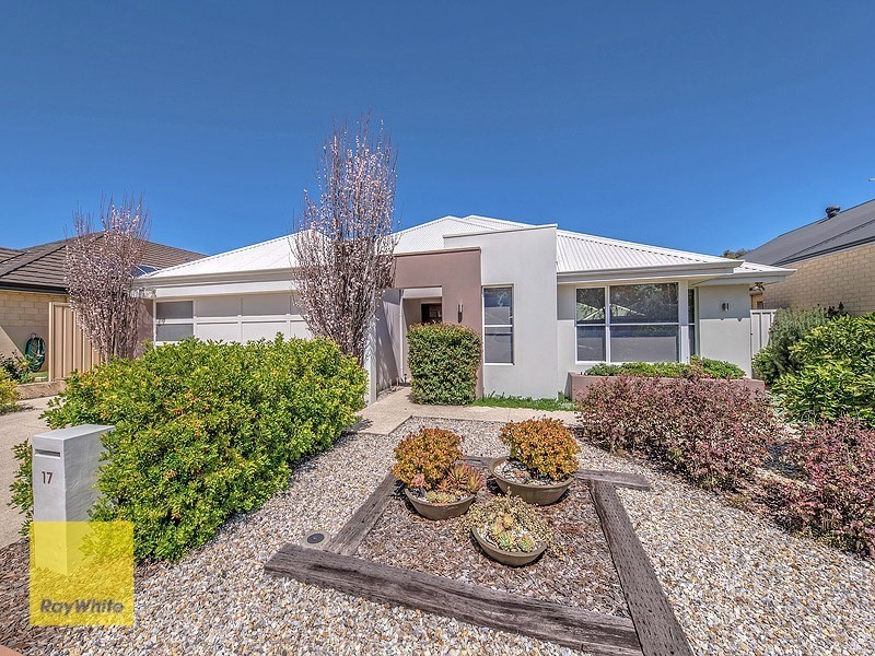 17 Laverstock Street, South Guildford WA 6055