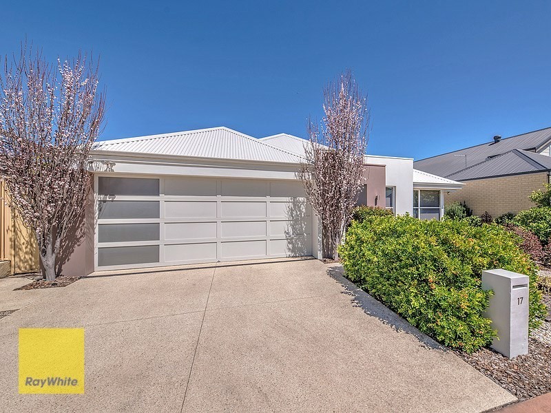 17 Laverstock Street, South Guildford WA 6055