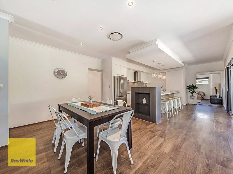 17 Laverstock Street, South Guildford WA 6055