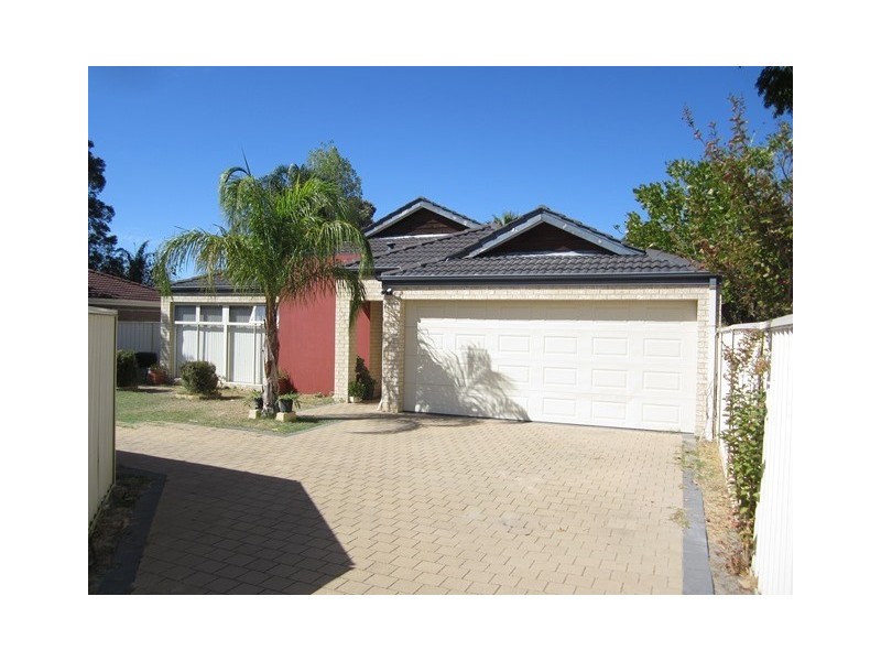 6a Wellaton Street, Midvale WA 6056