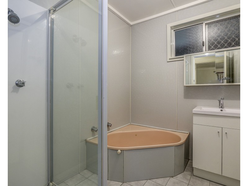 284 Morrison Road, Swan View WA 6056
