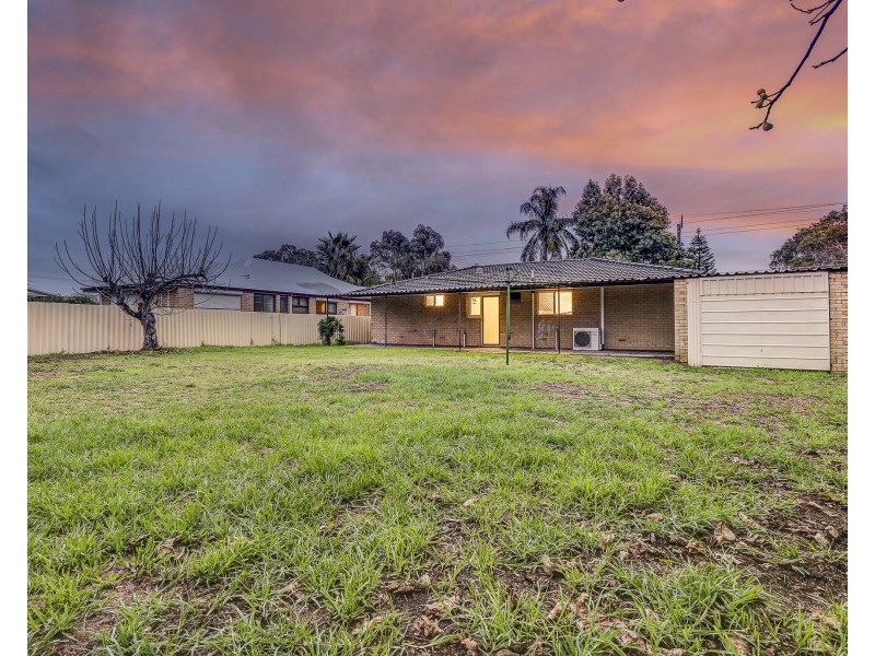 284 Morrison Road, Swan View WA 6056