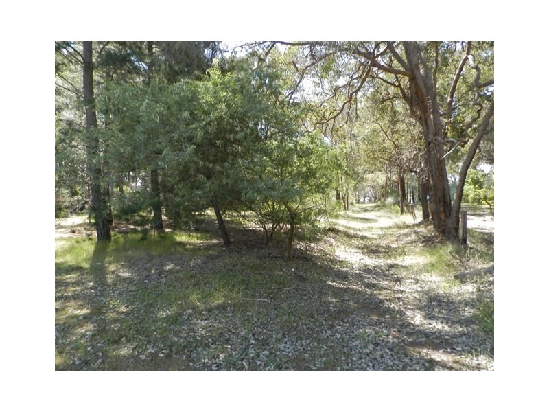 1875 Jacoby Street, Mundaring WA 6073