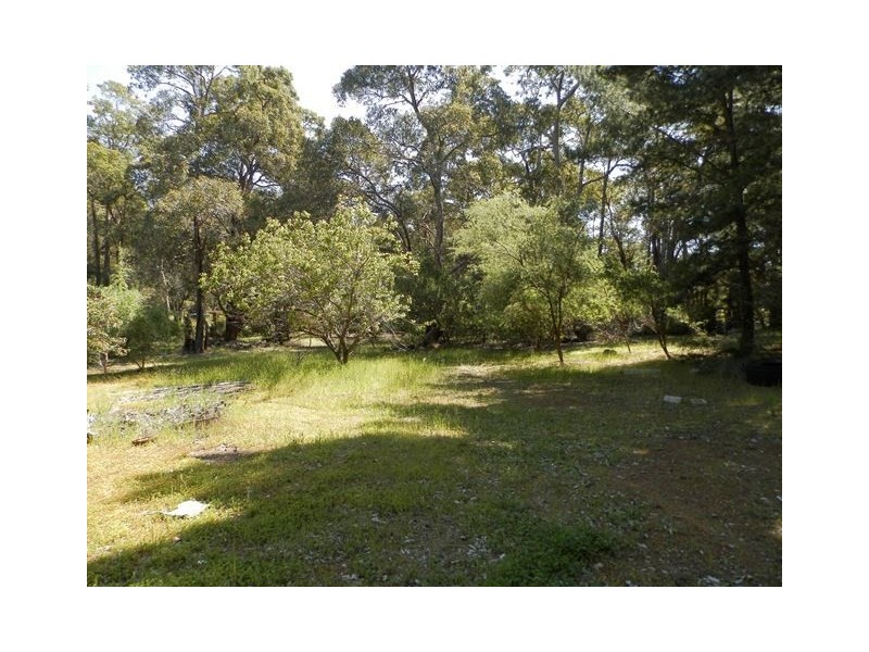 1875 Jacoby Street, Mundaring WA 6073