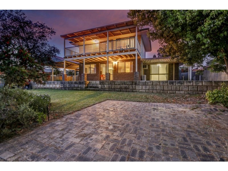 18 Abingdon Road, Swan View WA 6056