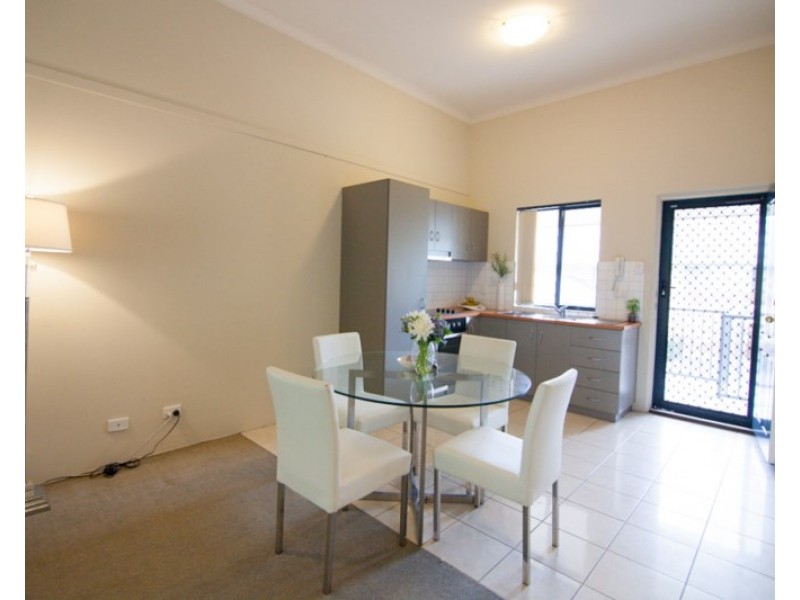 21/44 Railway Parade, Midland WA 6056