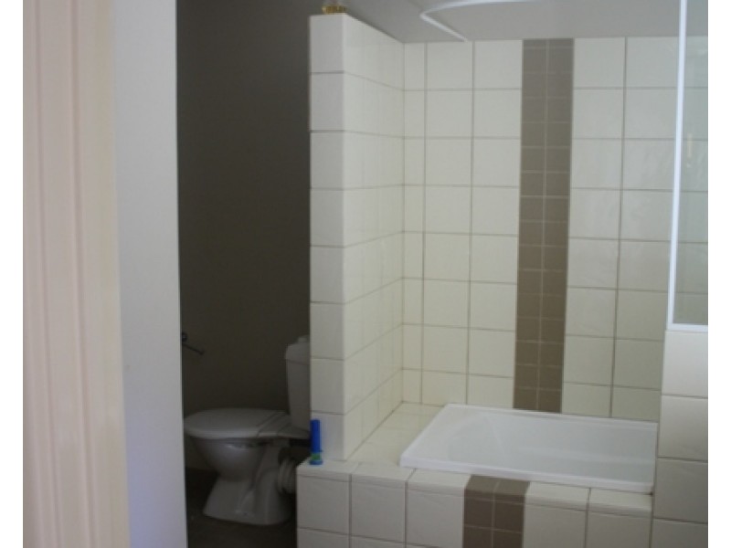 3/136 Morrison Road, Midland WA 6056