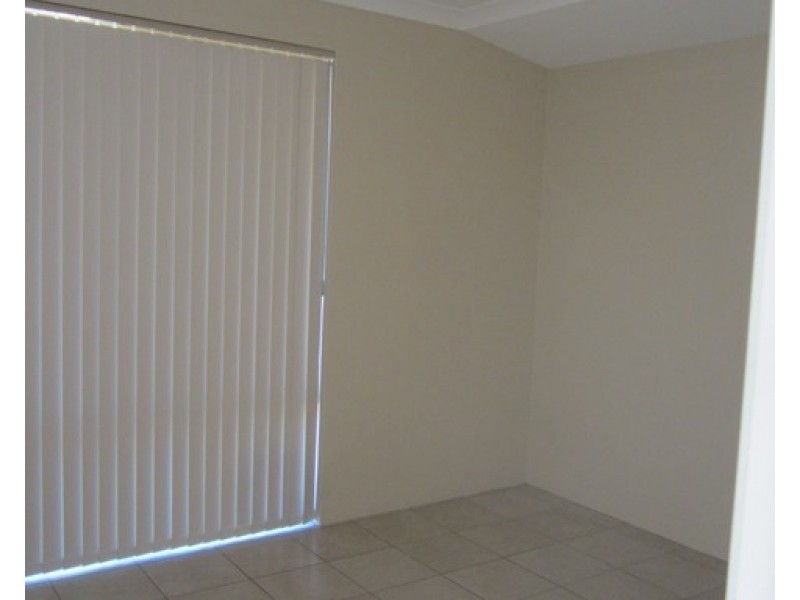 13 Gladstone Avenue, Swan View WA 6056