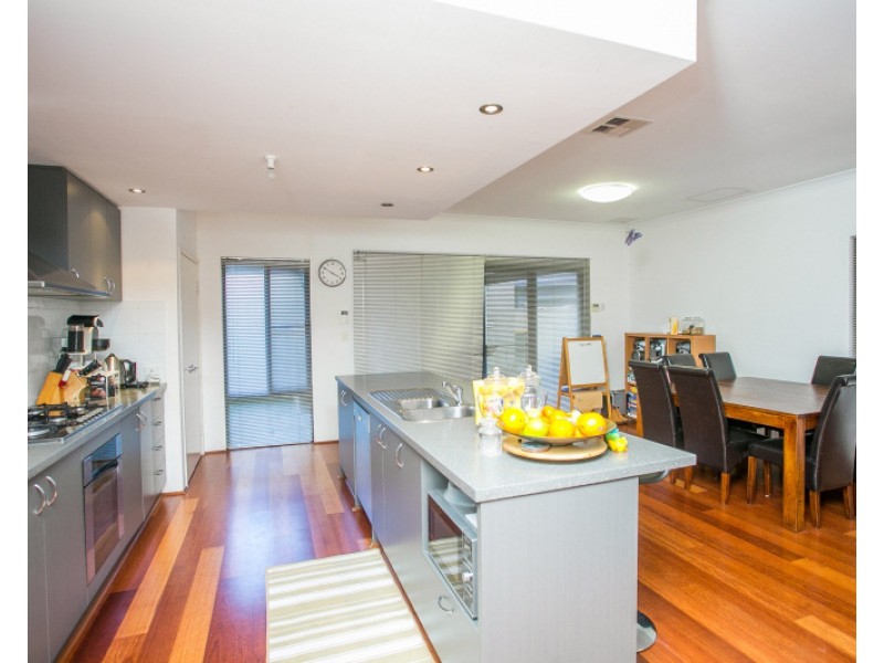 5 Wyvern Lane, Woodbridge WA 6056