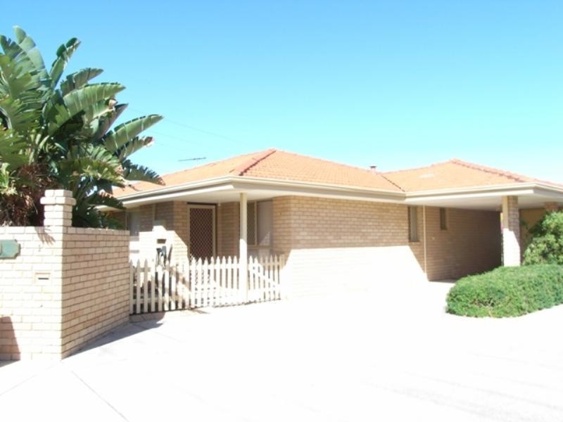 1/5 Park Road, Midvale WA 6056