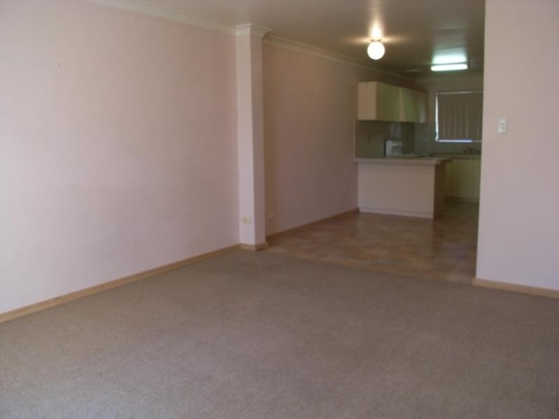 1/5 Park Road, Midvale WA 6056