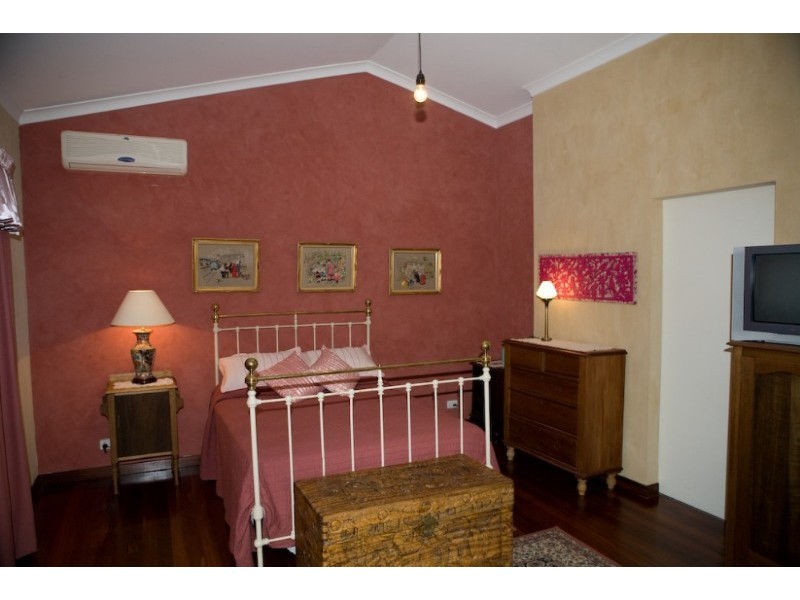 19 Coongan Avenue, Greenmount WA 6056