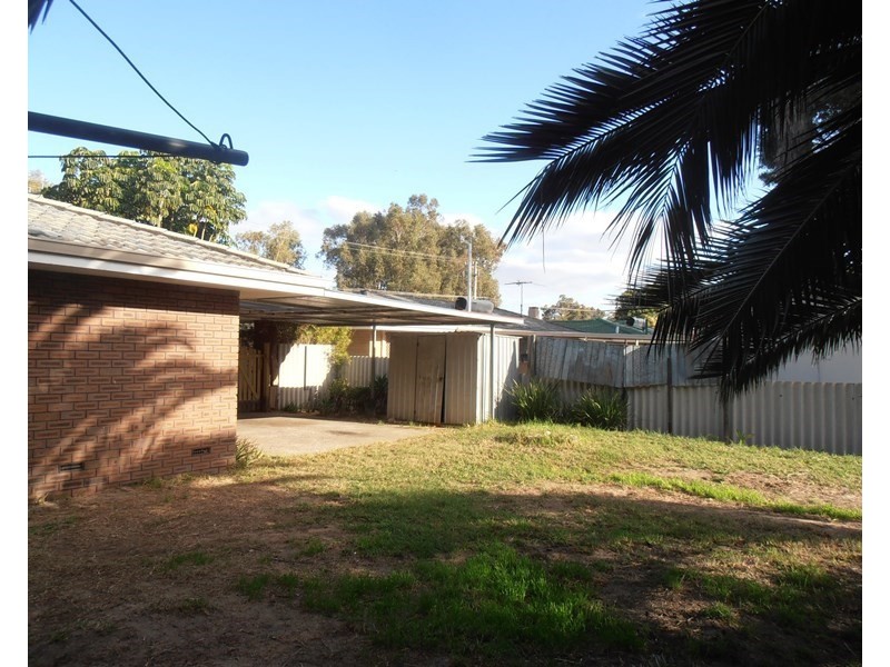 77 Toodyay Road, Middle Swan WA 6056