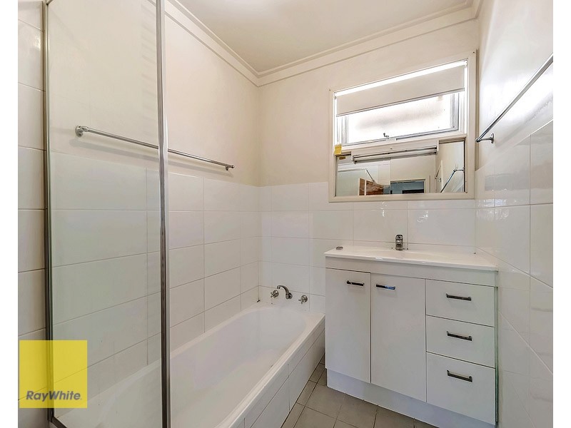 32 Marloo Road, Greenmount WA 6056