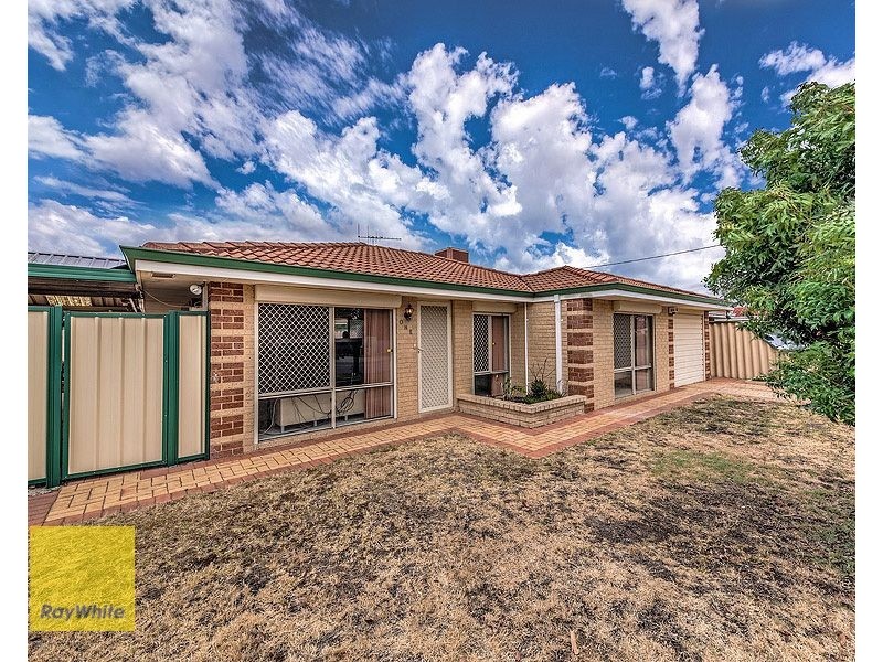 1 Beenan Elbow, South Guildford WA 6055