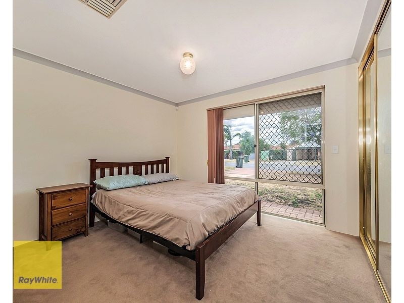 1 Beenan Elbow, South Guildford WA 6055