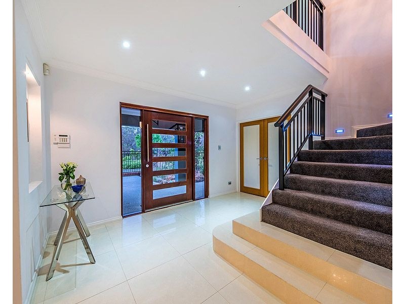 27 The Embankment, South Guildford WA 6055