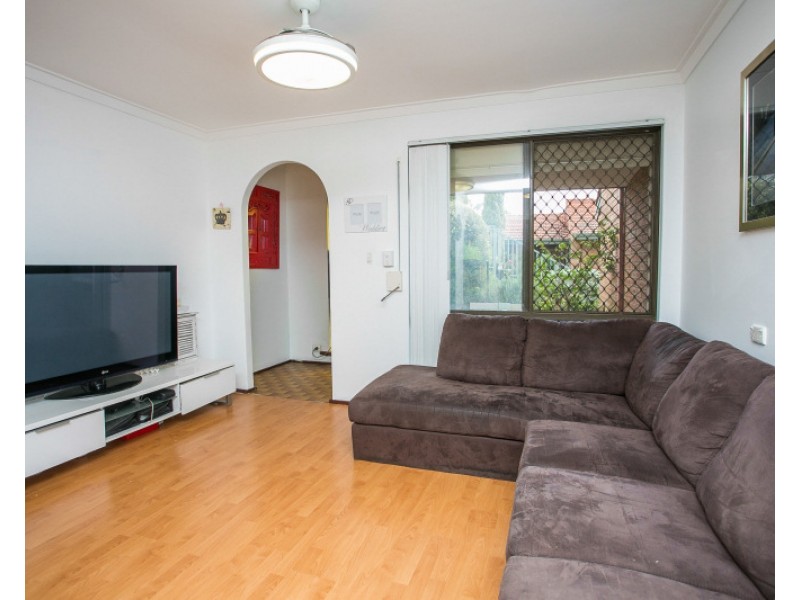 32, 70 Marlboro Road, Swan View WA 6056