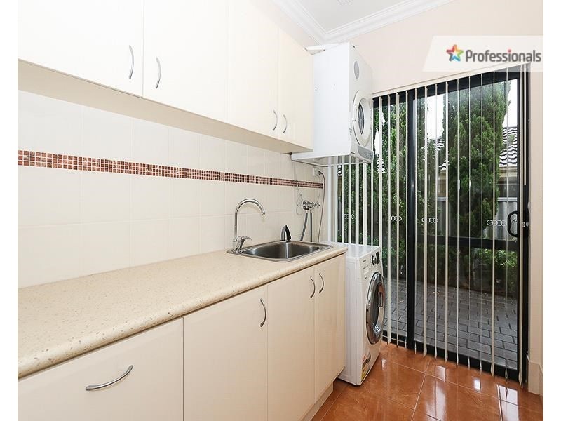 3, 26 Margaret Street, Midland WA 6056